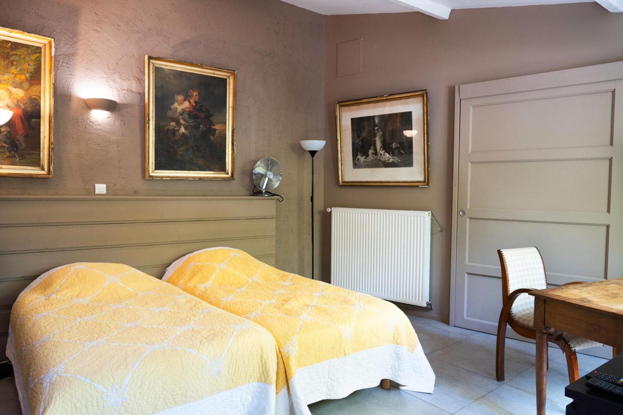 La Maison Sur La Colline Bed and breakfast *