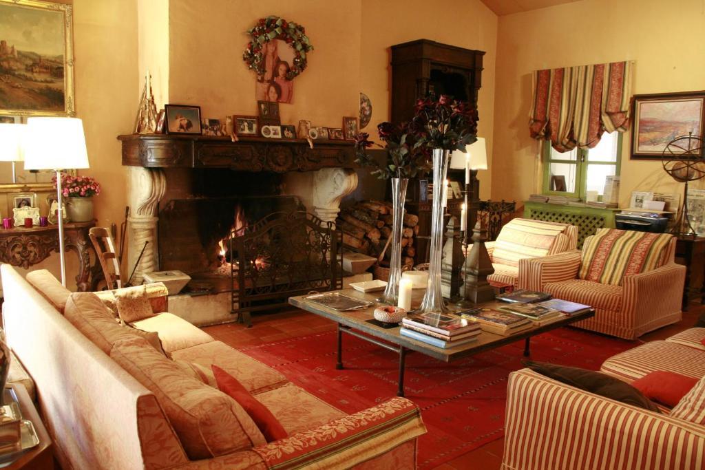 La Maison Sur La Colline
