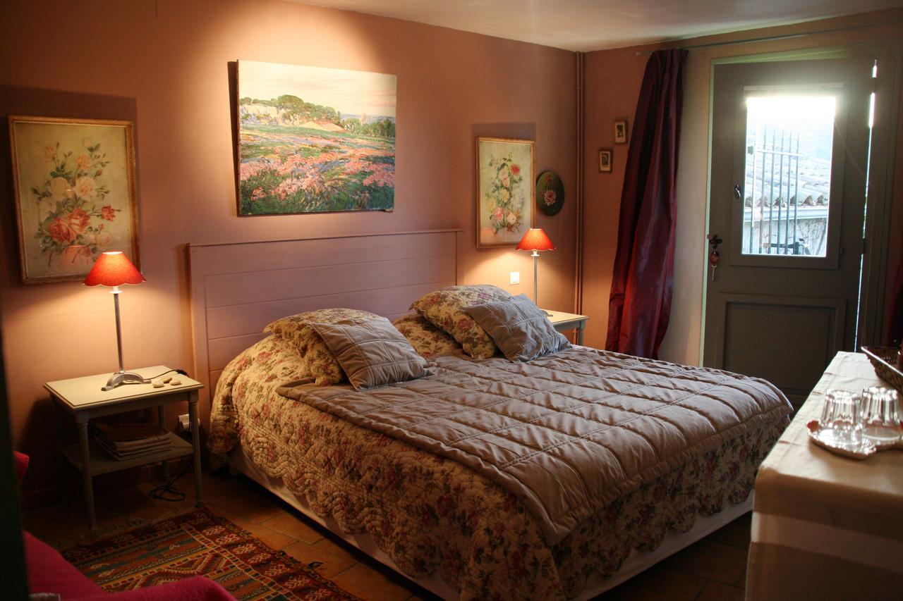 La Maison Sur La Colline Bed and breakfast *